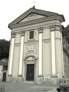 Villa di Mocchie - Anno 2010 - La Chiesa parrocchiale