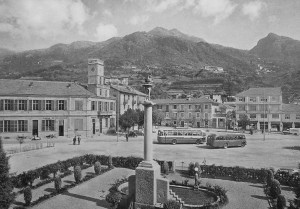 Condove - anno 1962 - La piazza