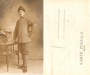 Una cartolina postale del 1915 con cui i soldati al fronte comunicavano notizie ai famigliari
